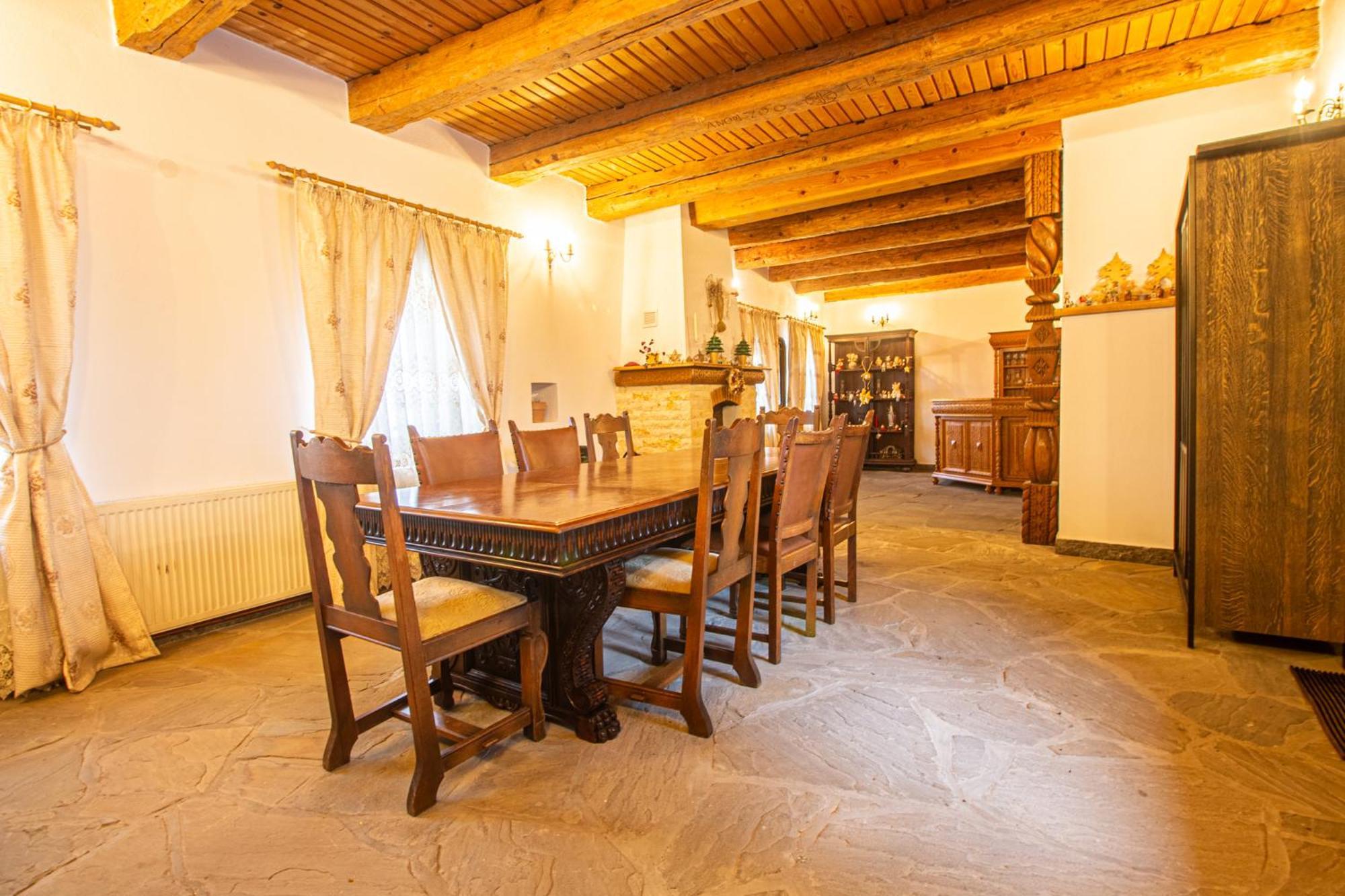 Runca-N Rai Hotel Cristian  Buitenkant foto