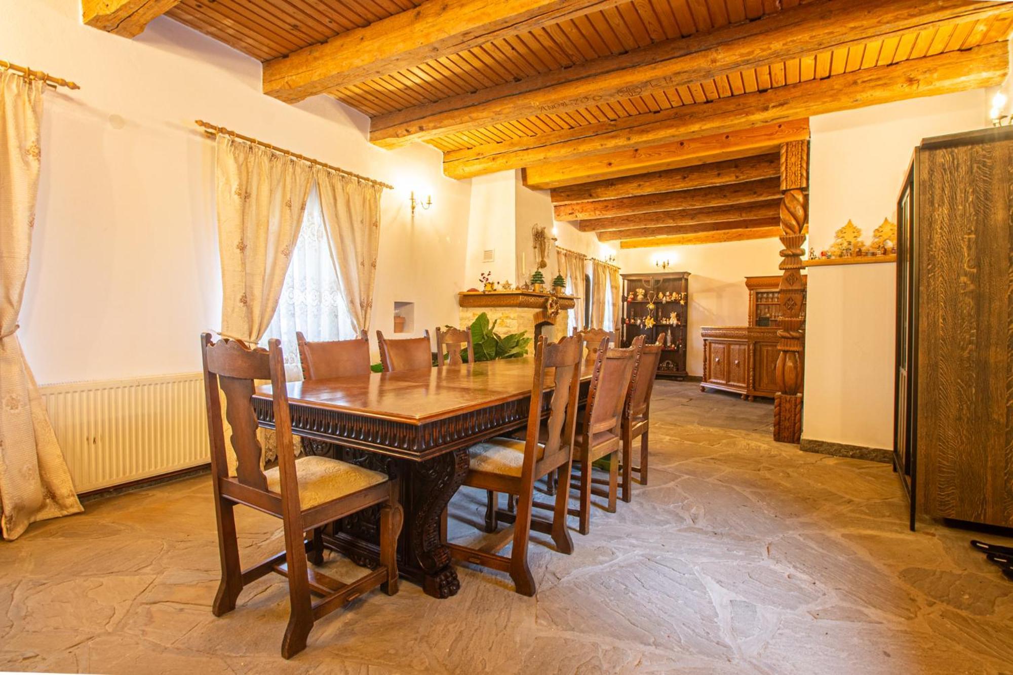 Runca-N Rai Hotel Cristian  Buitenkant foto