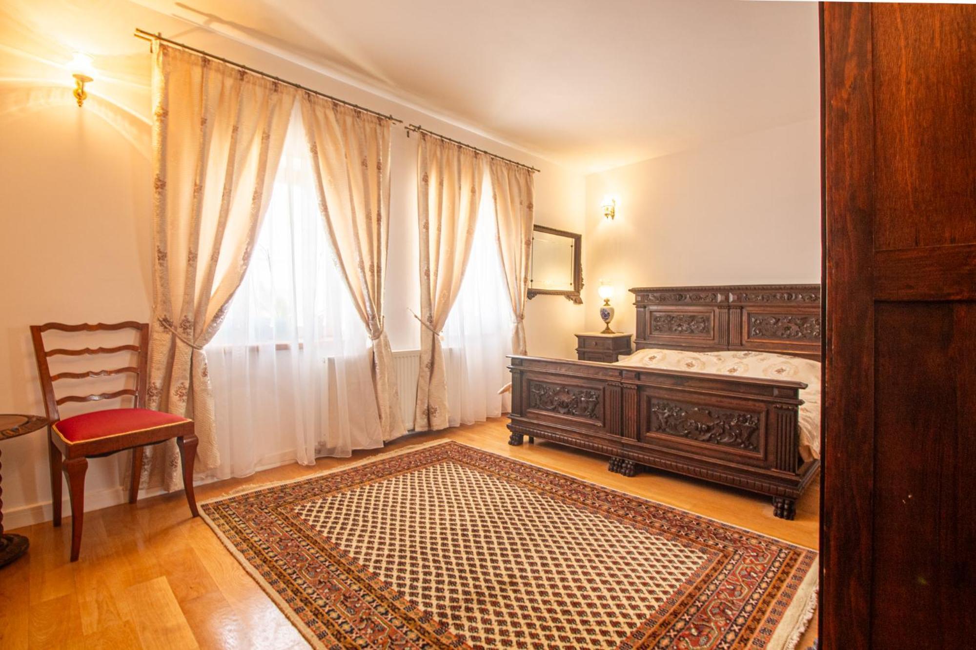Runca-N Rai Hotel Cristian  Buitenkant foto
