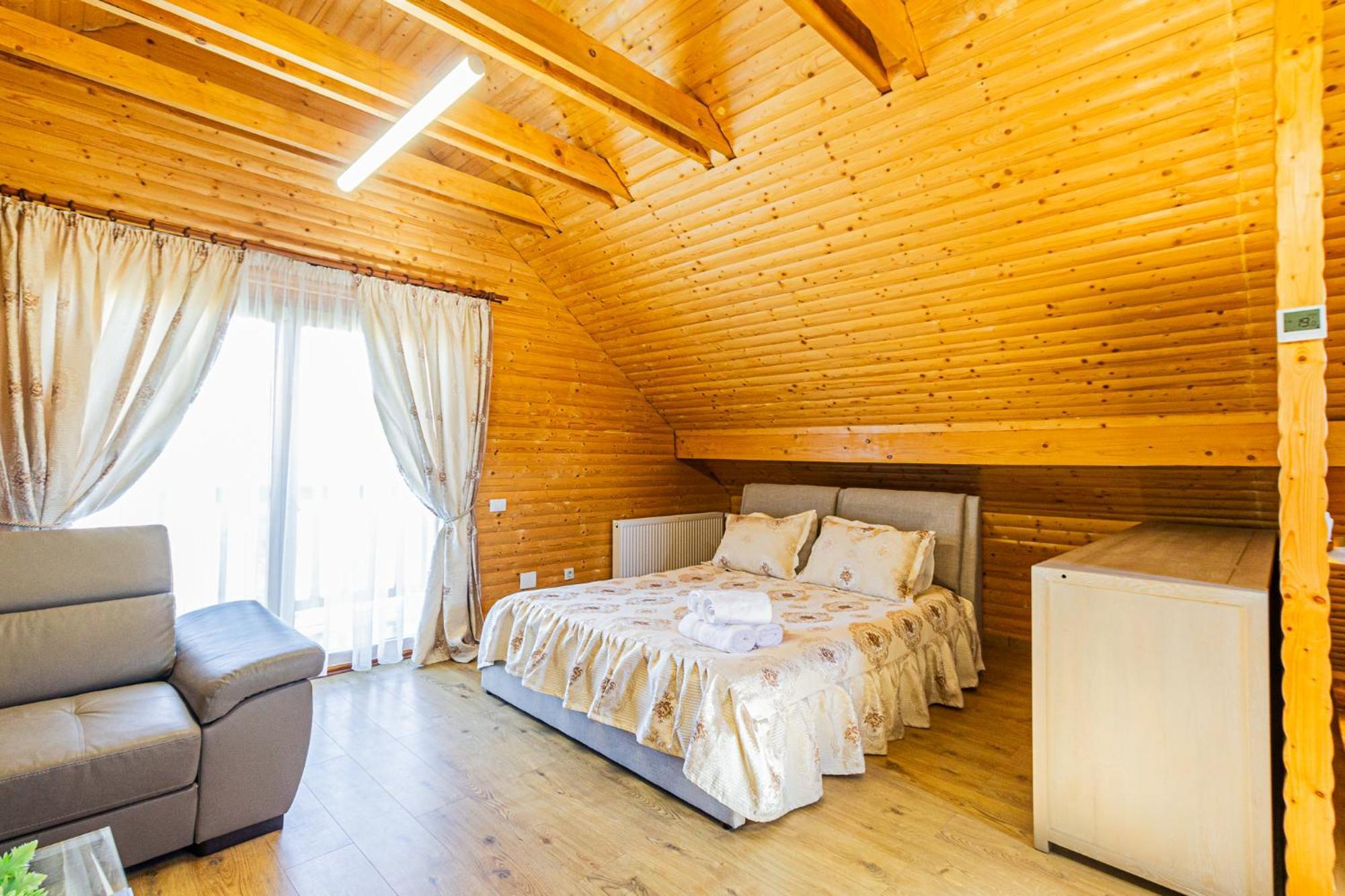Runca-N Rai Hotel Cristian  Buitenkant foto